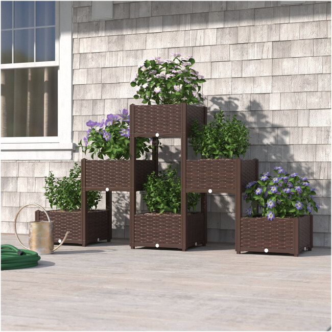 Kaysen Plastic Elevated Planter